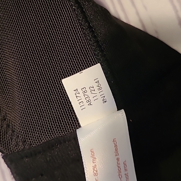 Cacique Comfort Bliss Lightly Lined Full Coverage Black Bra 40F Shapewear NWT - Picture 8 of 10